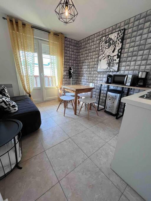 Ferienwohnung Appart Marion Vue Mer Avec Wifi Sur Quend Plage Exterior foto